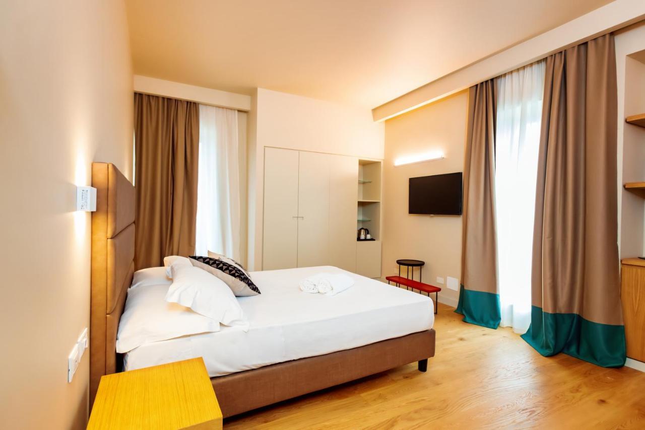 Hotel Politeama Палермо Екстериор снимка